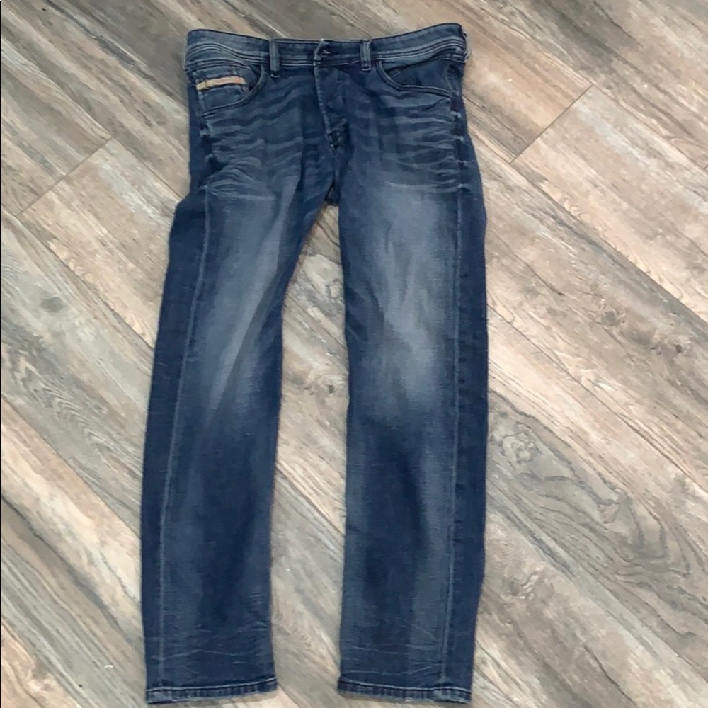 4 buttoned Men’s DenimDiesel industry Jeans